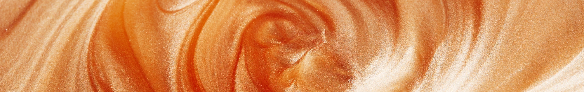 Get glowing in an instant with our 100% natural bronzing and highlighting drops for sensitive skin. A cross between skincare and make-up, our hydrating glow drops are available in three shades to add luminosity to every skin tone. Simply apply directly or mix with skincare or foundation for all-over radiance.